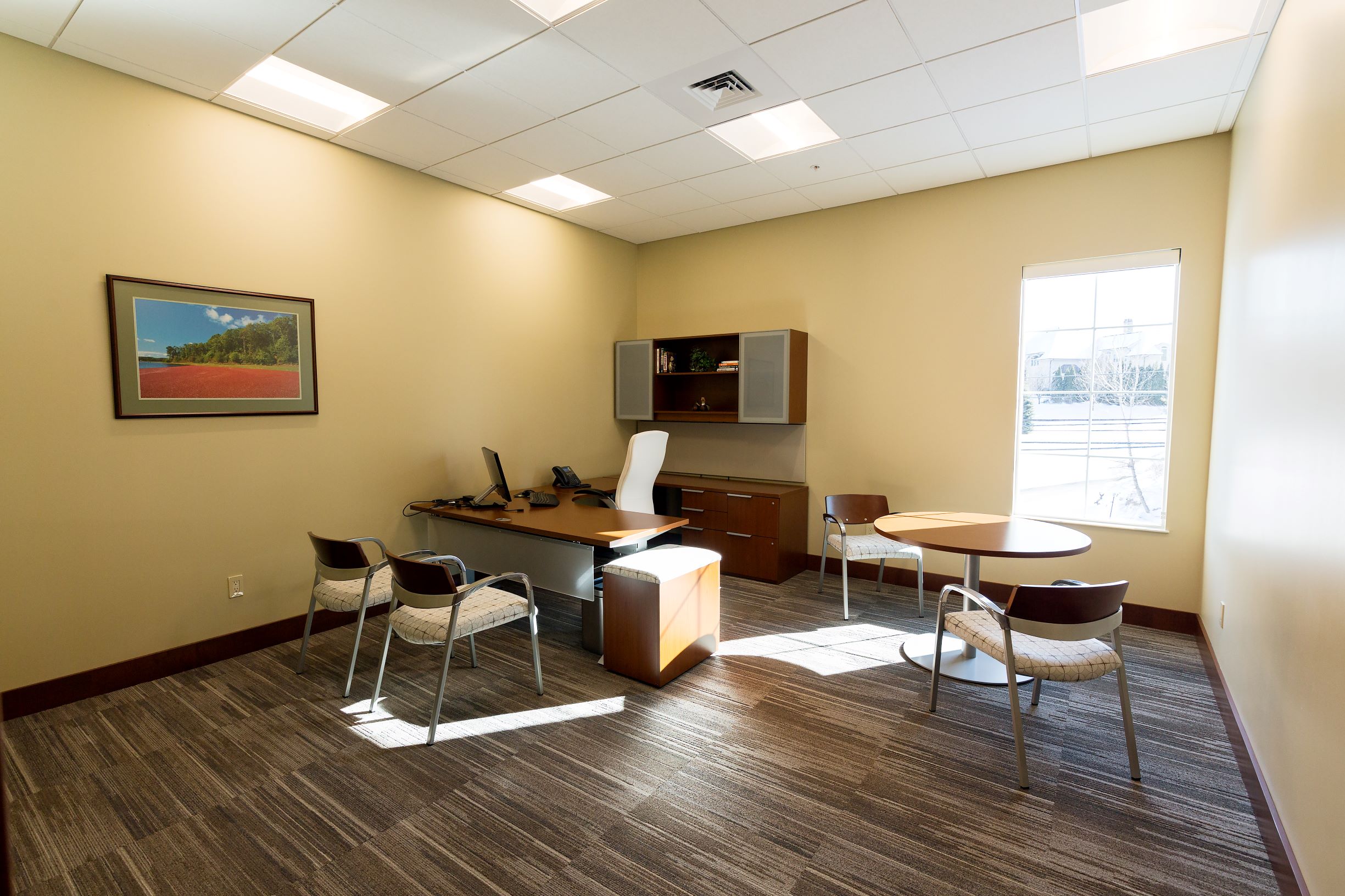 Office 325 Office 325